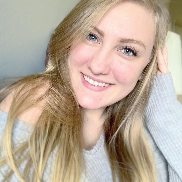 annieabenth